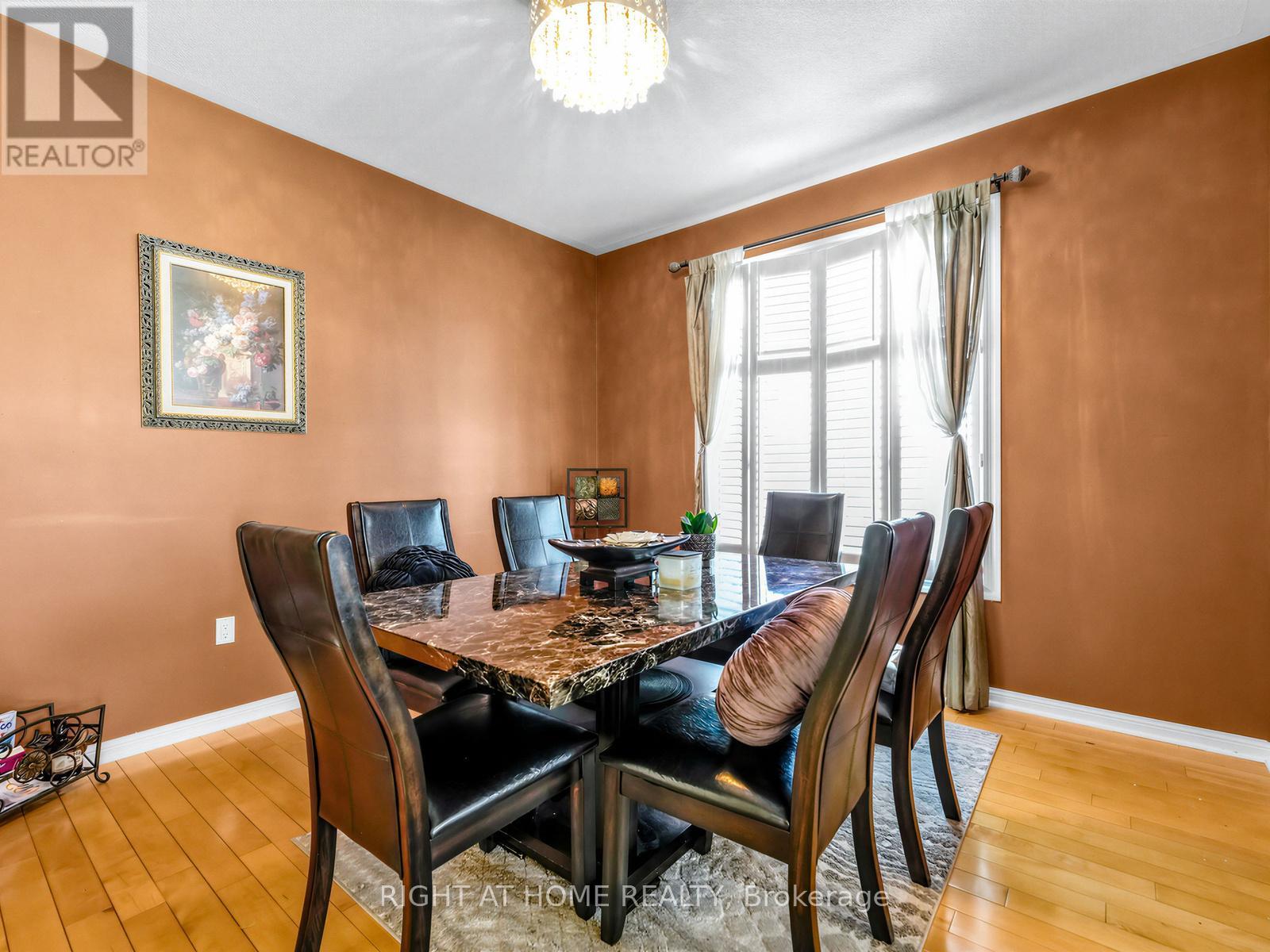 401 Tonelli Lane, Milton, Ontario  L9T 0N4 - Photo 8 - W12846678