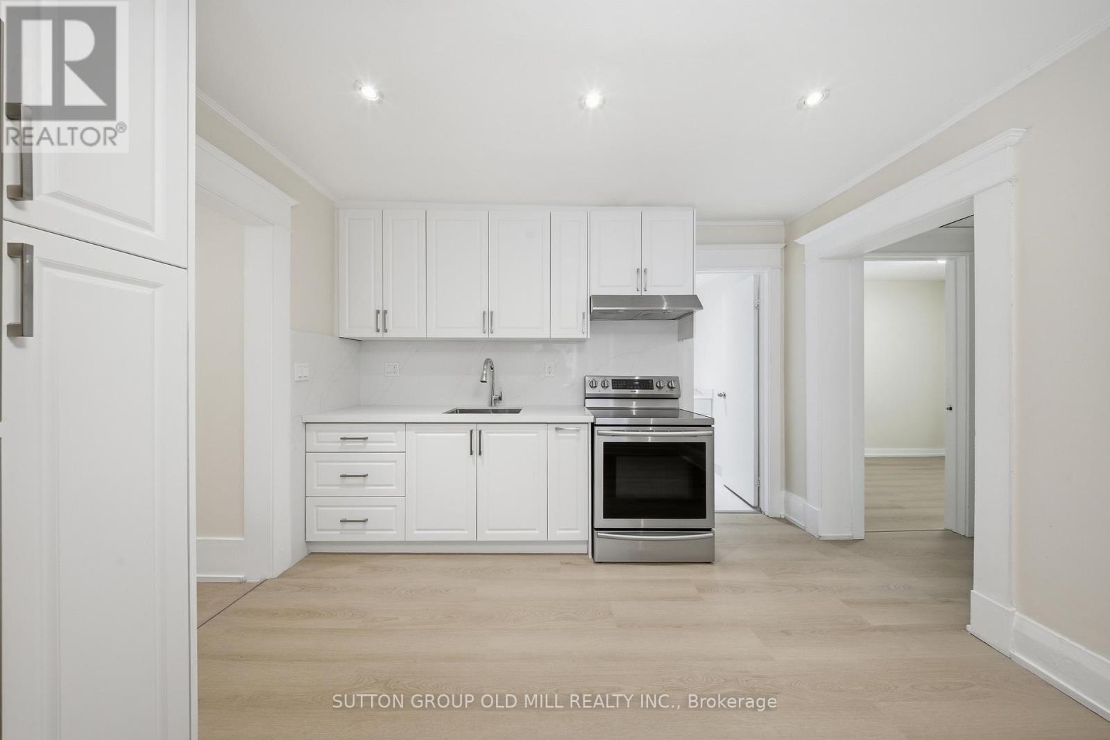 1 - 212 Maria Street, Toronto, Ontario  M6P 1W4 - Photo 10 - W12846688