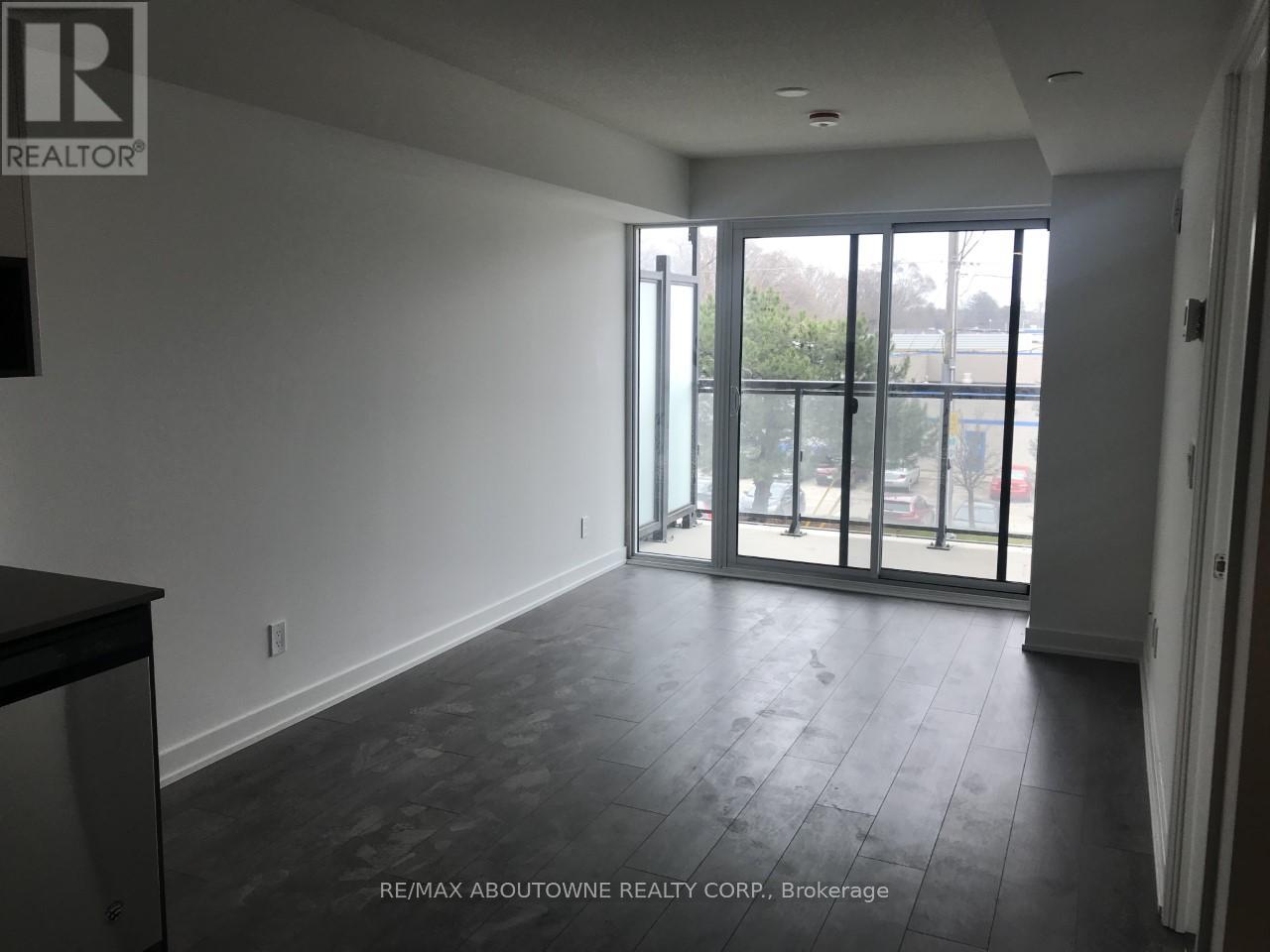 A202 - 1117 Cooke Boulevard, Burlington, Ontario  L7T 0C6 - Photo 6 - W12846702