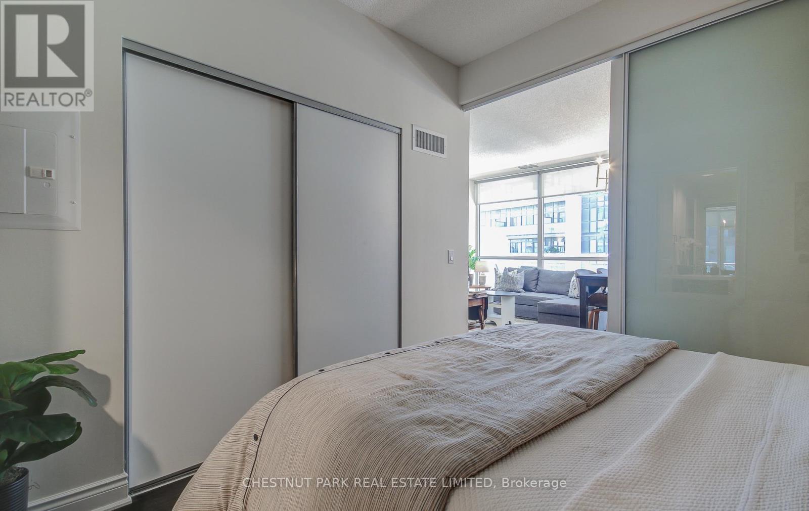 229 - 80 Marine Parade Drive, Toronto, Ontario  M8V 0A3 - Photo 18 - W12846708