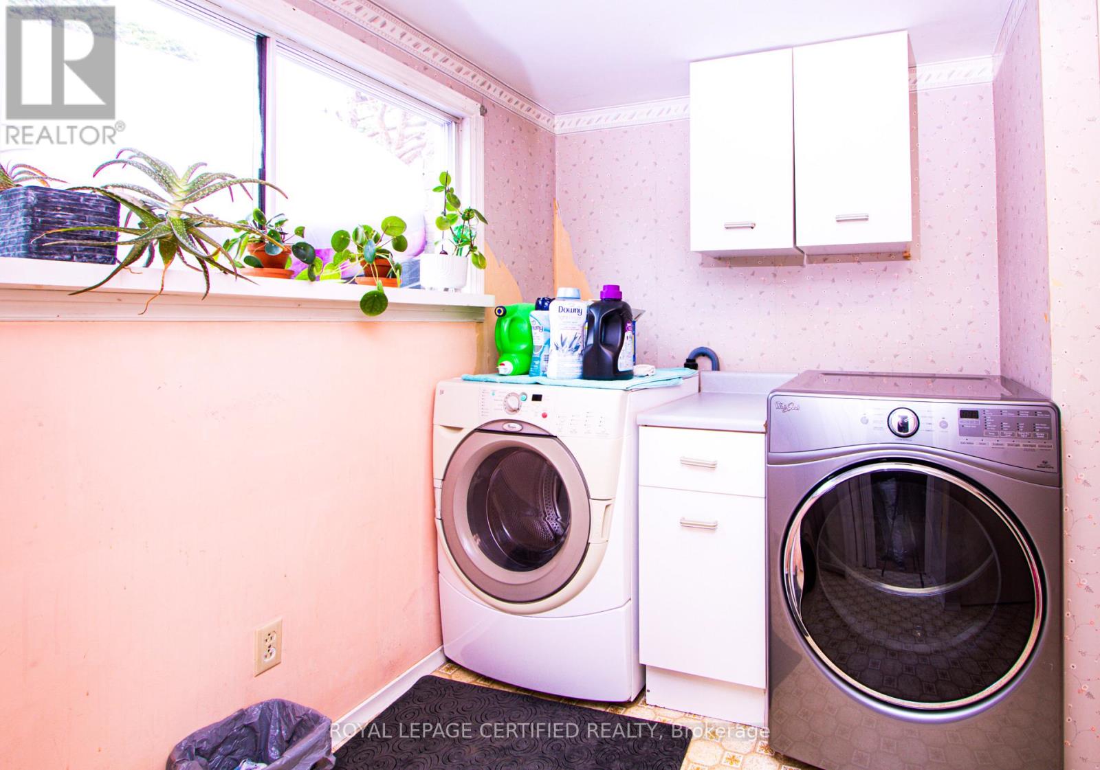 451 Lampman Place, Woodstock, Ontario  N4S 8L7 - Photo 30 - X12846658