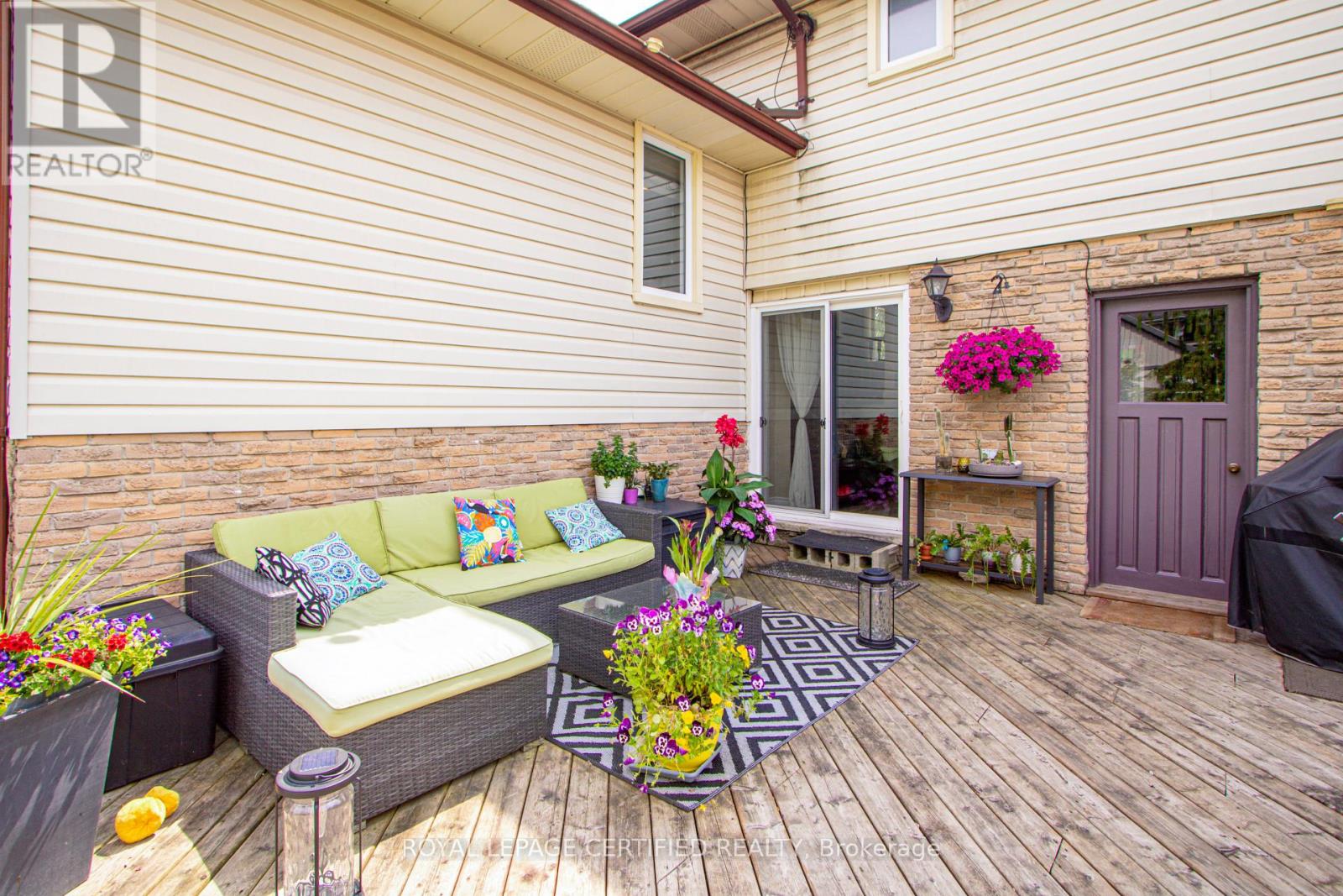 451 Lampman Place, Woodstock, Ontario  N4S 8L7 - Photo 34 - X12846658