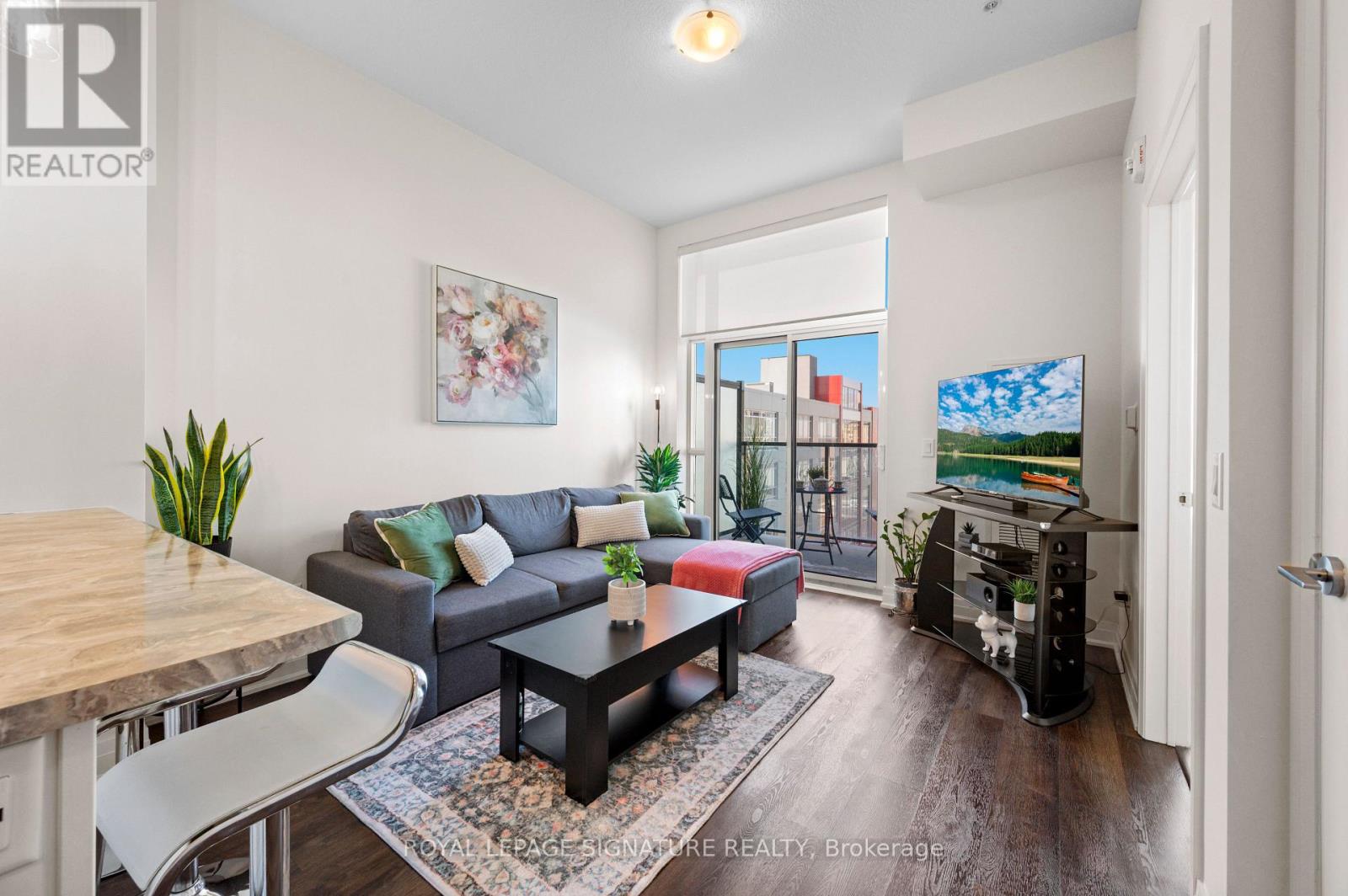 630 - 16 Concord Place, Grimsby, Ontario  L3M 0J1 - Photo 6 - X12846718