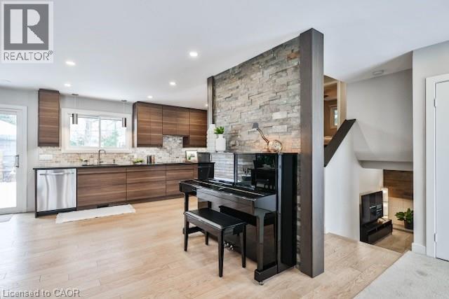 5152 Tamarac Drive, Burlington, Ontario  L7L 3N4 - Photo 15 - 40799133