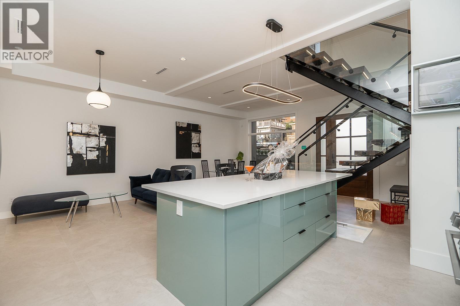 102 1204 Hammond Avenue, Coquitlam, British Columbia  V3K 2P5 - Photo 9 - R3096258