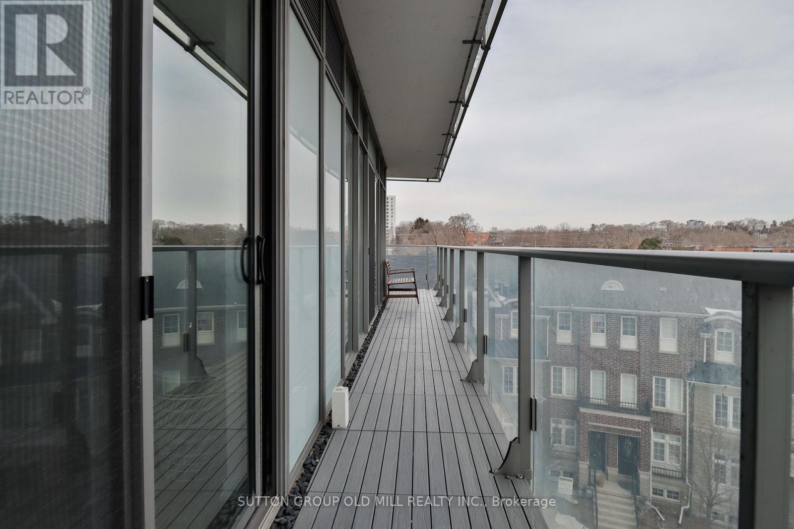 414 - 103 The Queensway Avenue, Toronto, Ontario  M6S 5B3 - Photo 26 - W12846458