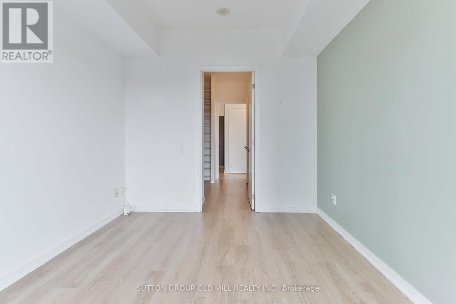 414 - 103 The Queensway Avenue, Toronto, Ontario  M6S 5B3 - Photo 21 - W12846458