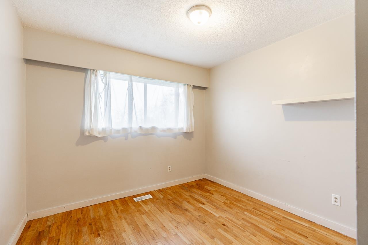 15058 Robin Crescent, Surrey, British Columbia  V3R 4X8 - Photo 17 - R3094790