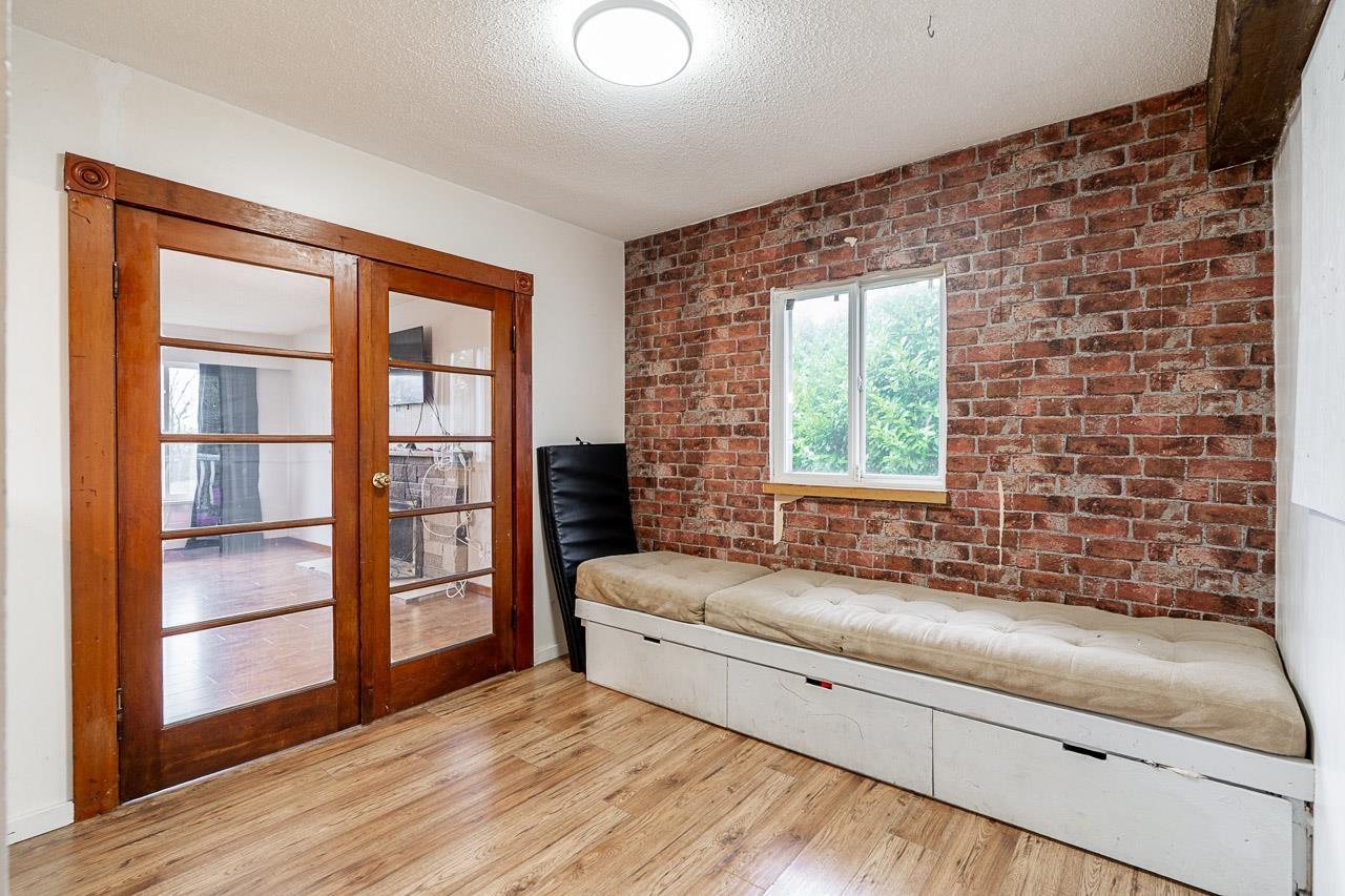 15058 Robin Crescent, Surrey, British Columbia  V3R 4X8 - Photo 8 - R3094790