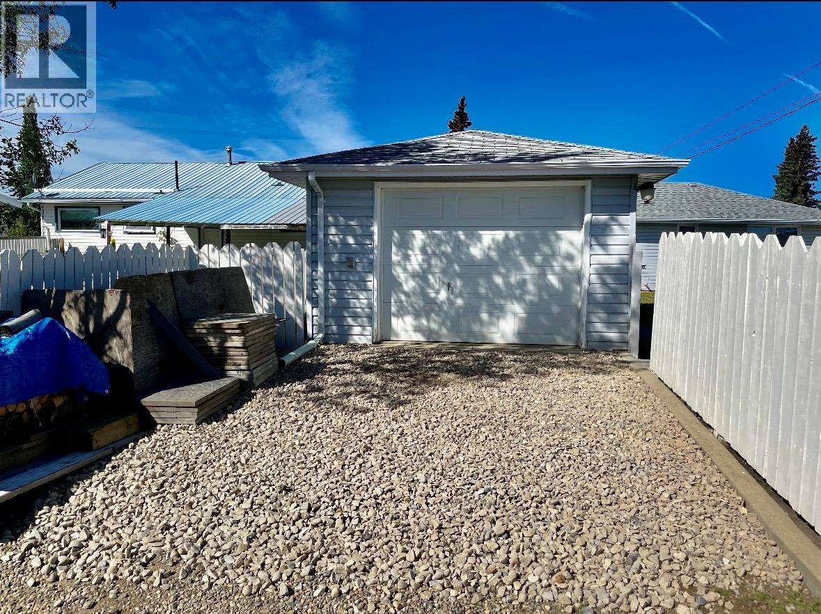 11112 14a Street, Dawson Creek, British Columbia  V1G 3Y7 - Photo 25 - 10378011