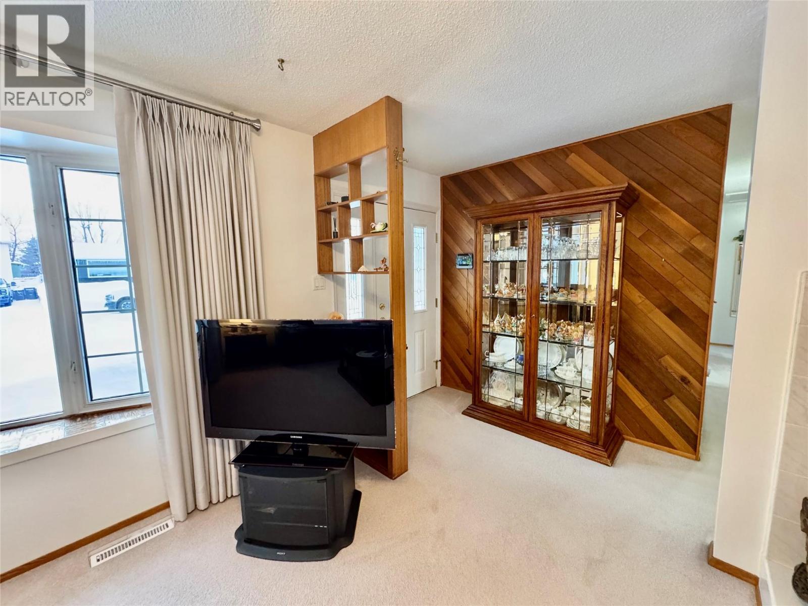 11112 14a Street, Dawson Creek, British Columbia  V1G 3Y7 - Photo 7 - 10378011