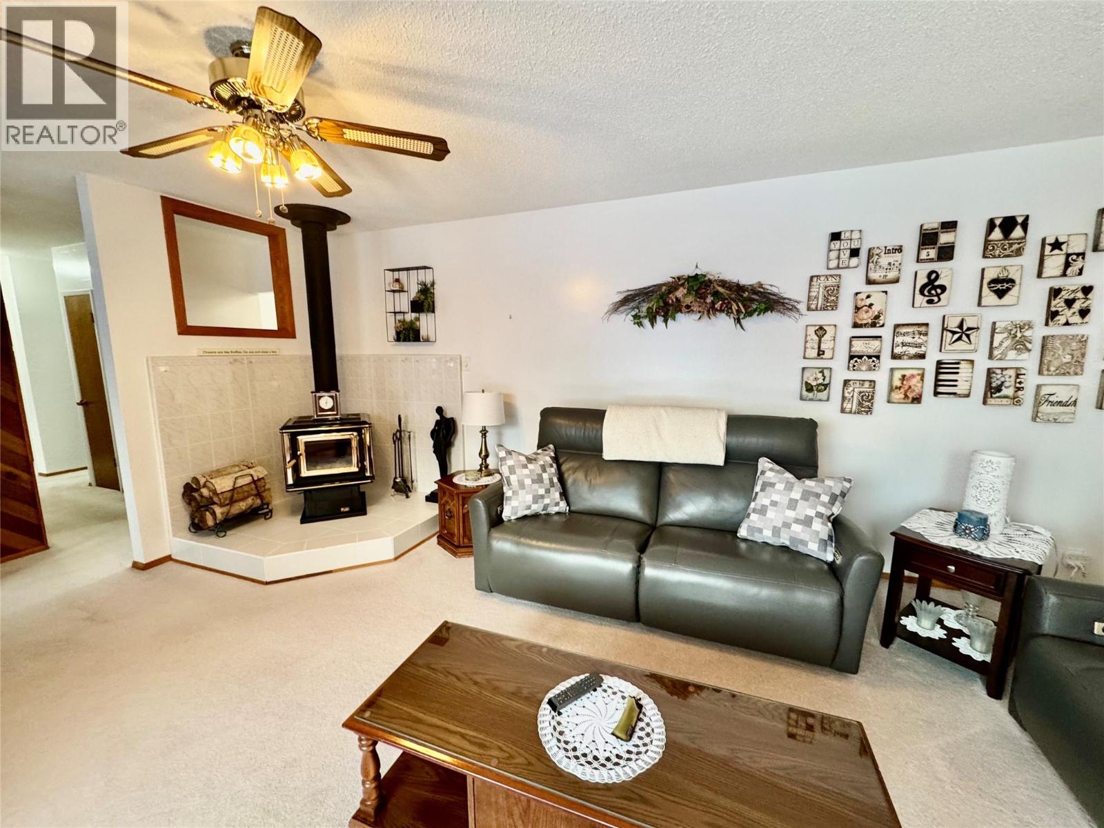 11112 14a Street, Dawson Creek, British Columbia  V1G 3Y7 - Photo 4 - 10378011