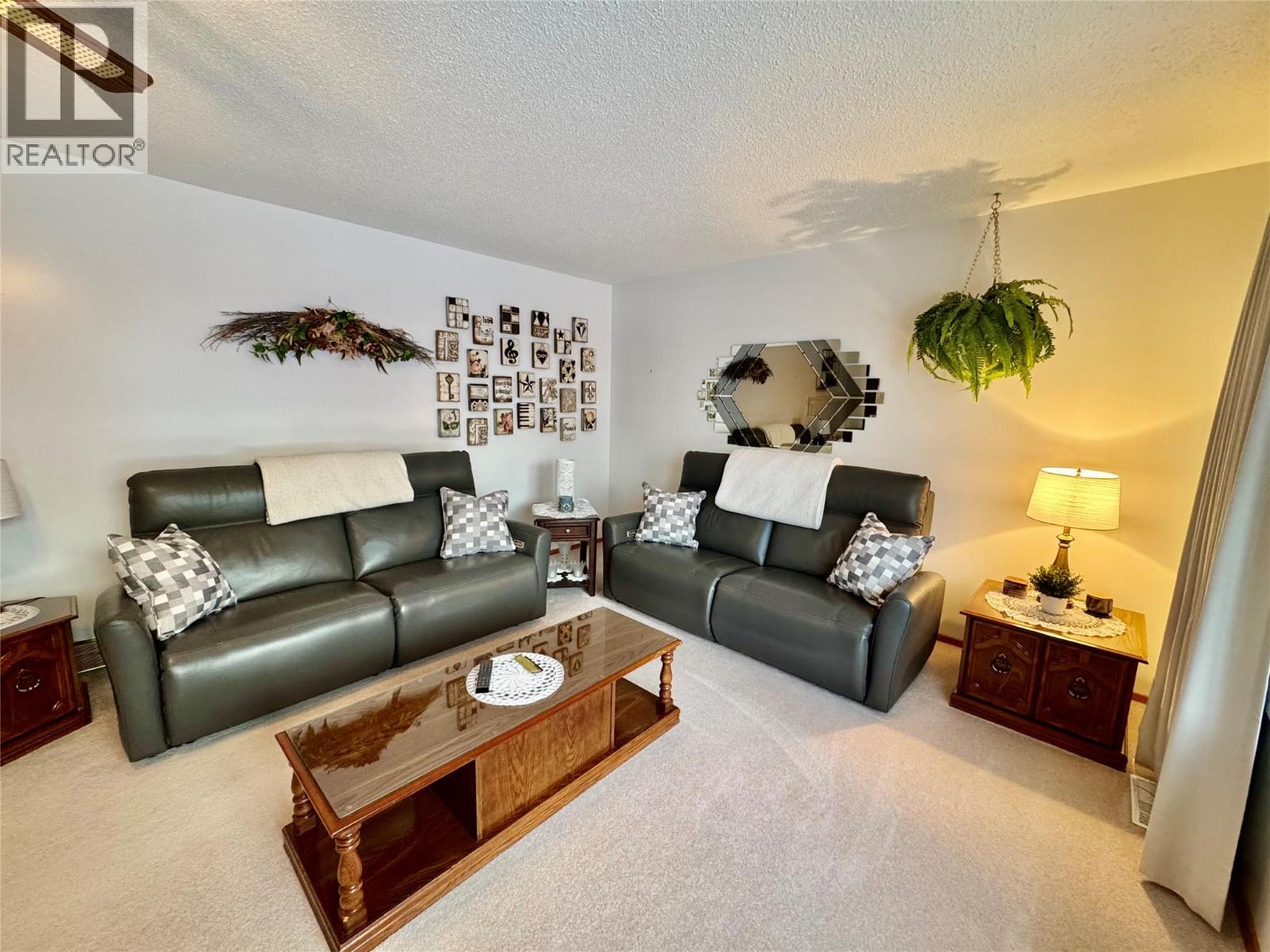 11112 14a Street, Dawson Creek, British Columbia  V1G 3Y7 - Photo 5 - 10378011