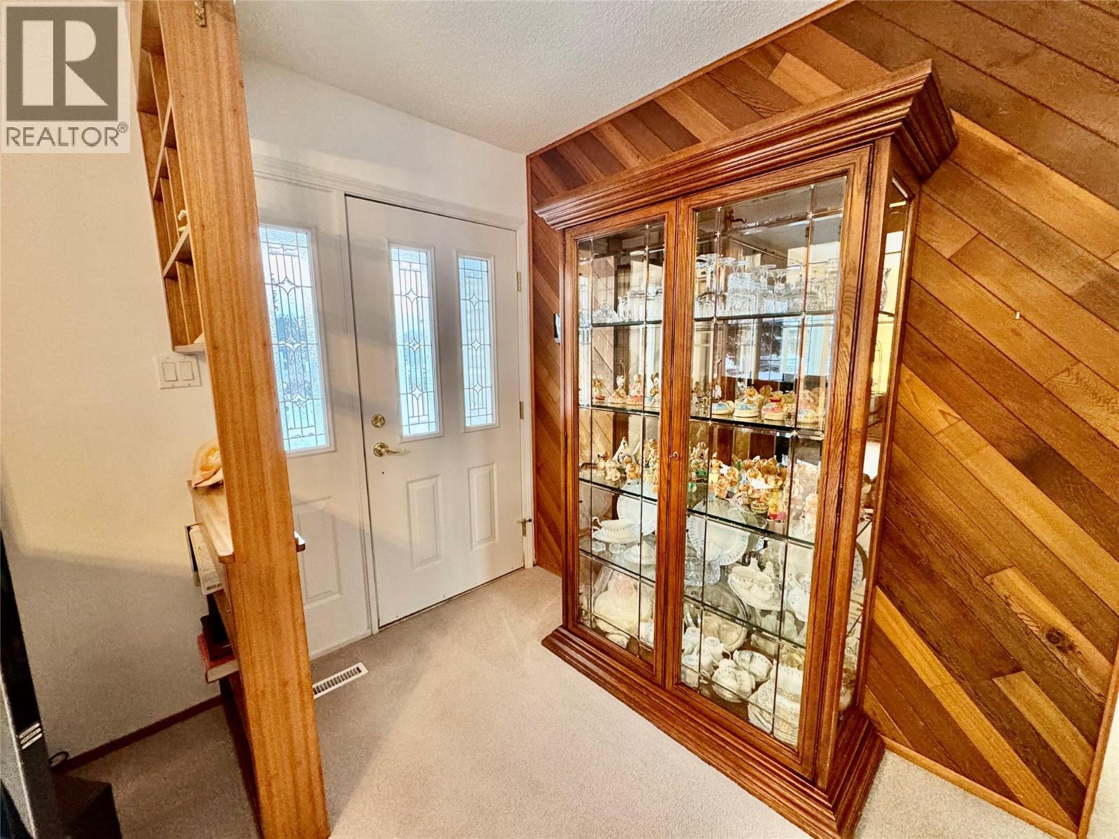 11112 14a Street, Dawson Creek, British Columbia  V1G 3Y7 - Photo 8 - 10378011