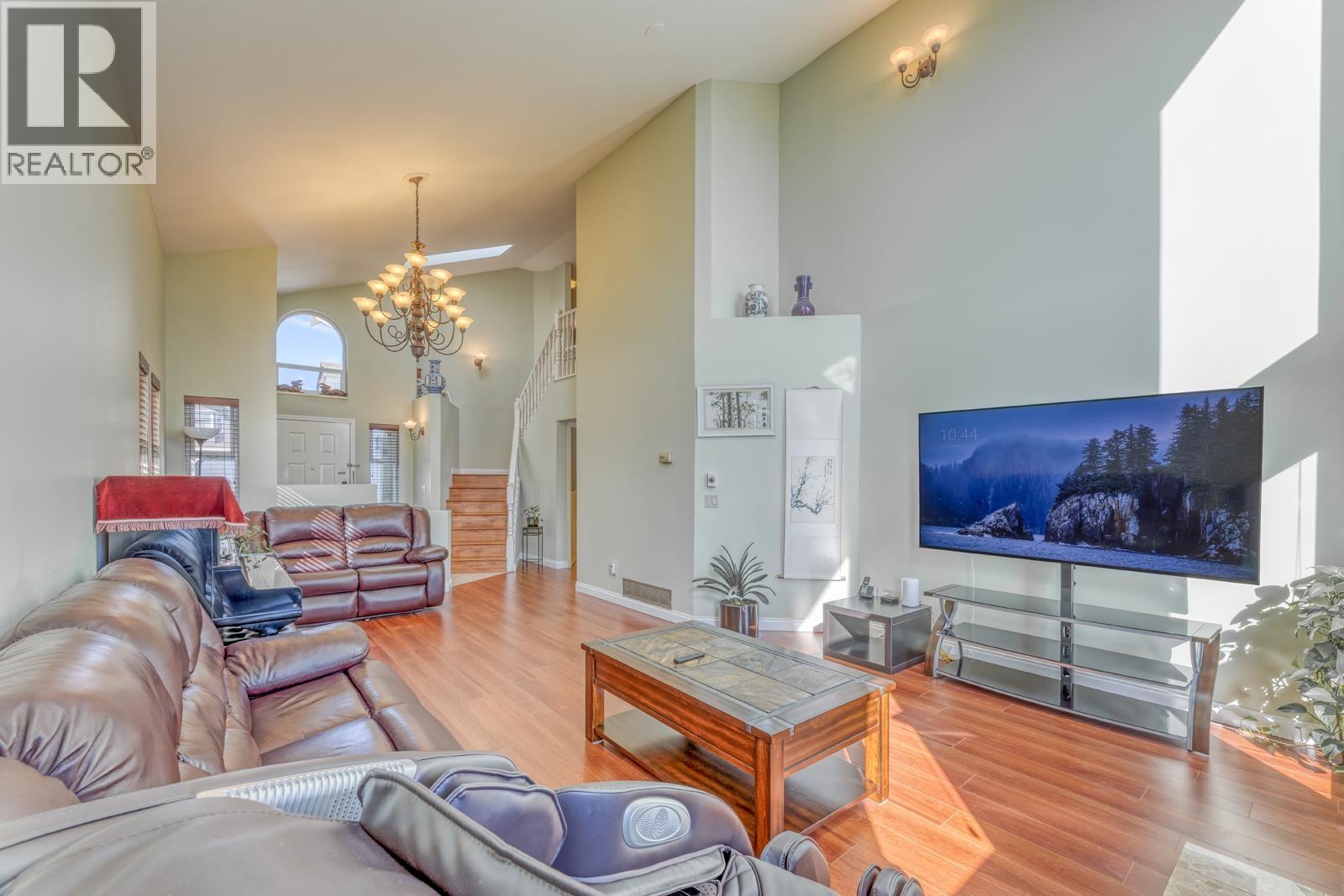 2750 Westlake Drive, Coquitlam, British Columbia  V3C 5J7 - Photo 7 - R3095599