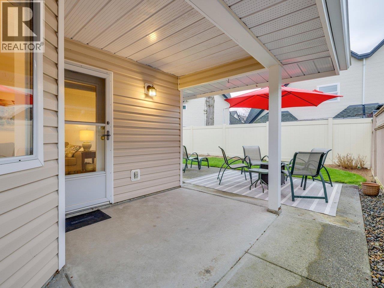 5251 Laburnum Park Place, Ladner, British Columbia  V4K 4S6 - Photo 20 - R3096093