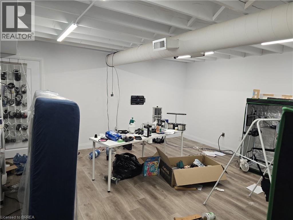 1030 Colborne Street W Unit# 5, Brantford, Ontario  N3T 5L7 - Photo 8 - 40809633