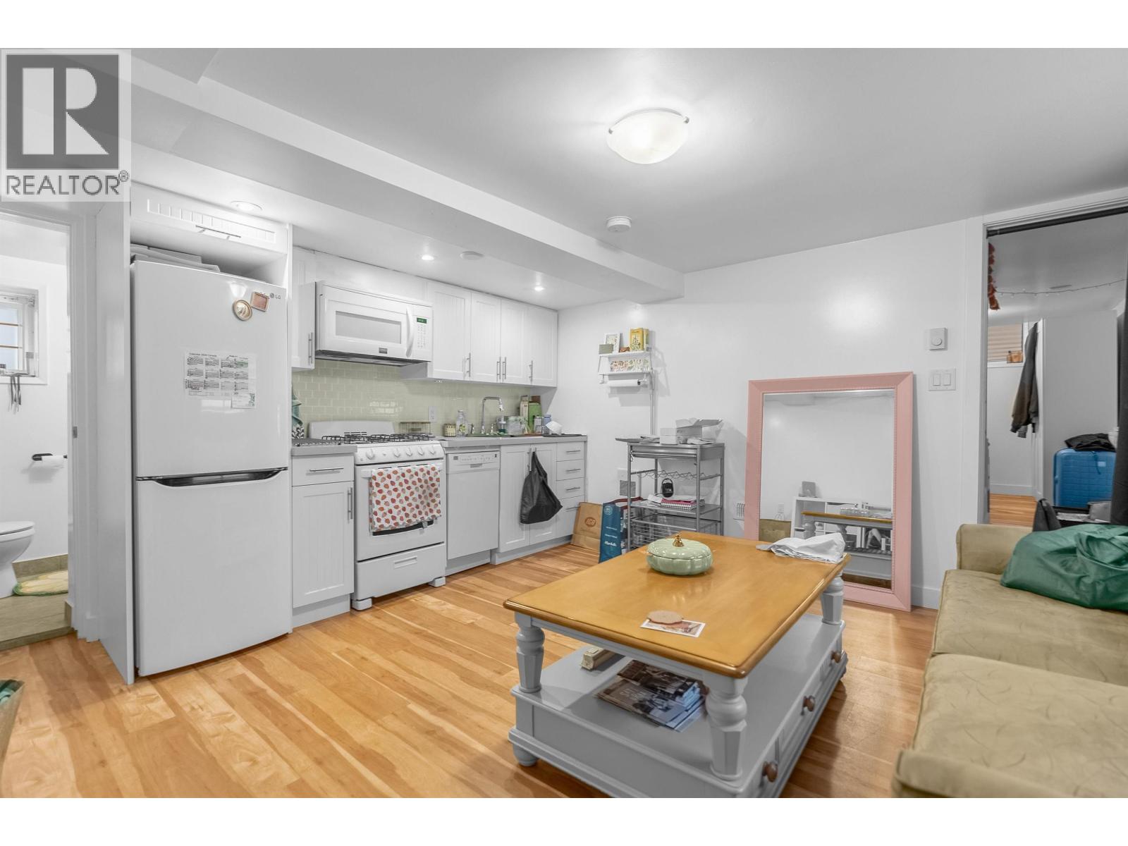 610 Salsbury Drive, Vancouver, British Columbia  V5L 3Z9 - Photo 21 - R3096358