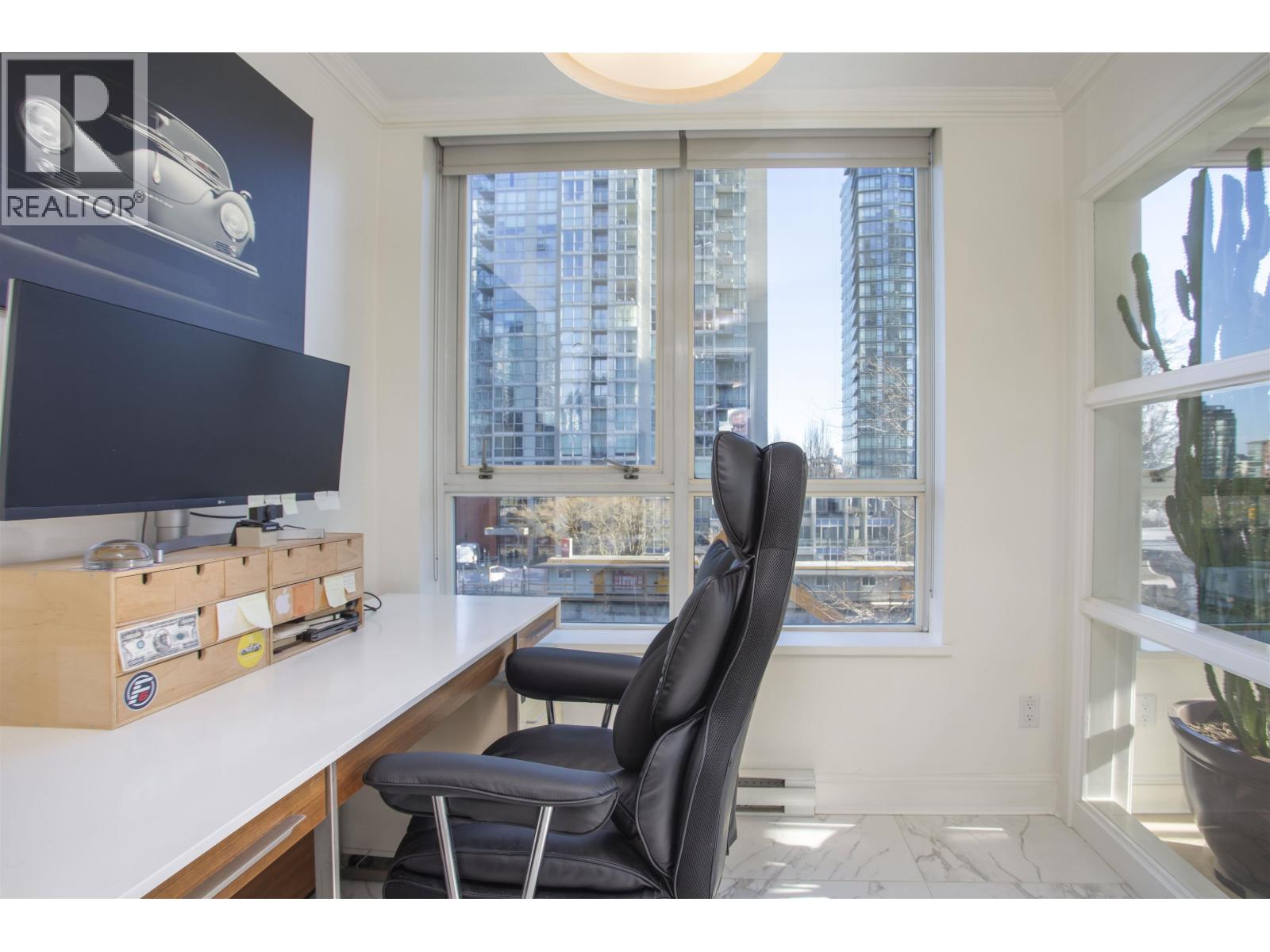 302 1438 Richards Street, Vancouver, British Columbia  V6Z 3B8 - Photo 13 - R3096323