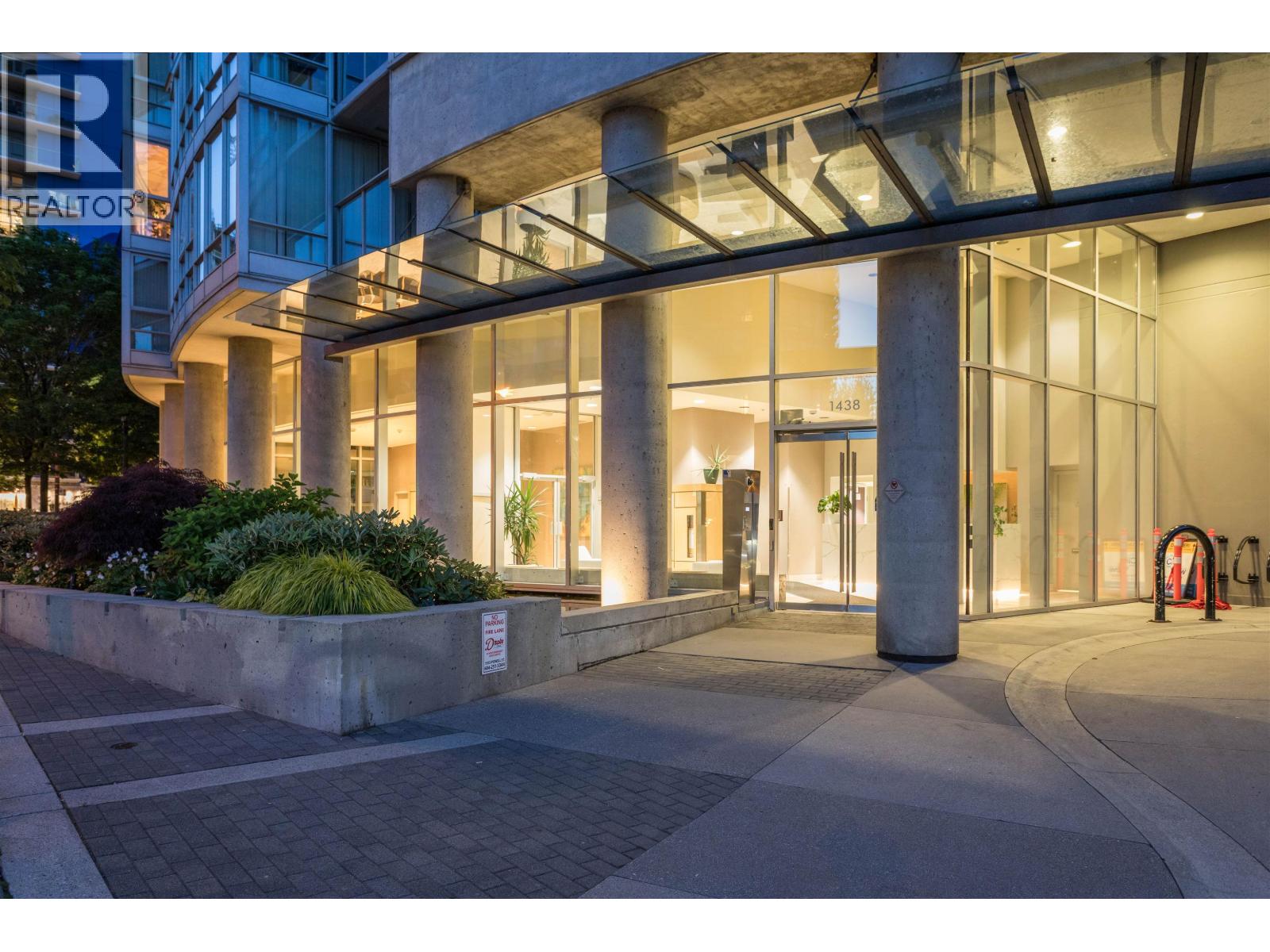 302 1438 Richards Street, Vancouver, British Columbia  V6Z 3B8 - Photo 28 - R3096323