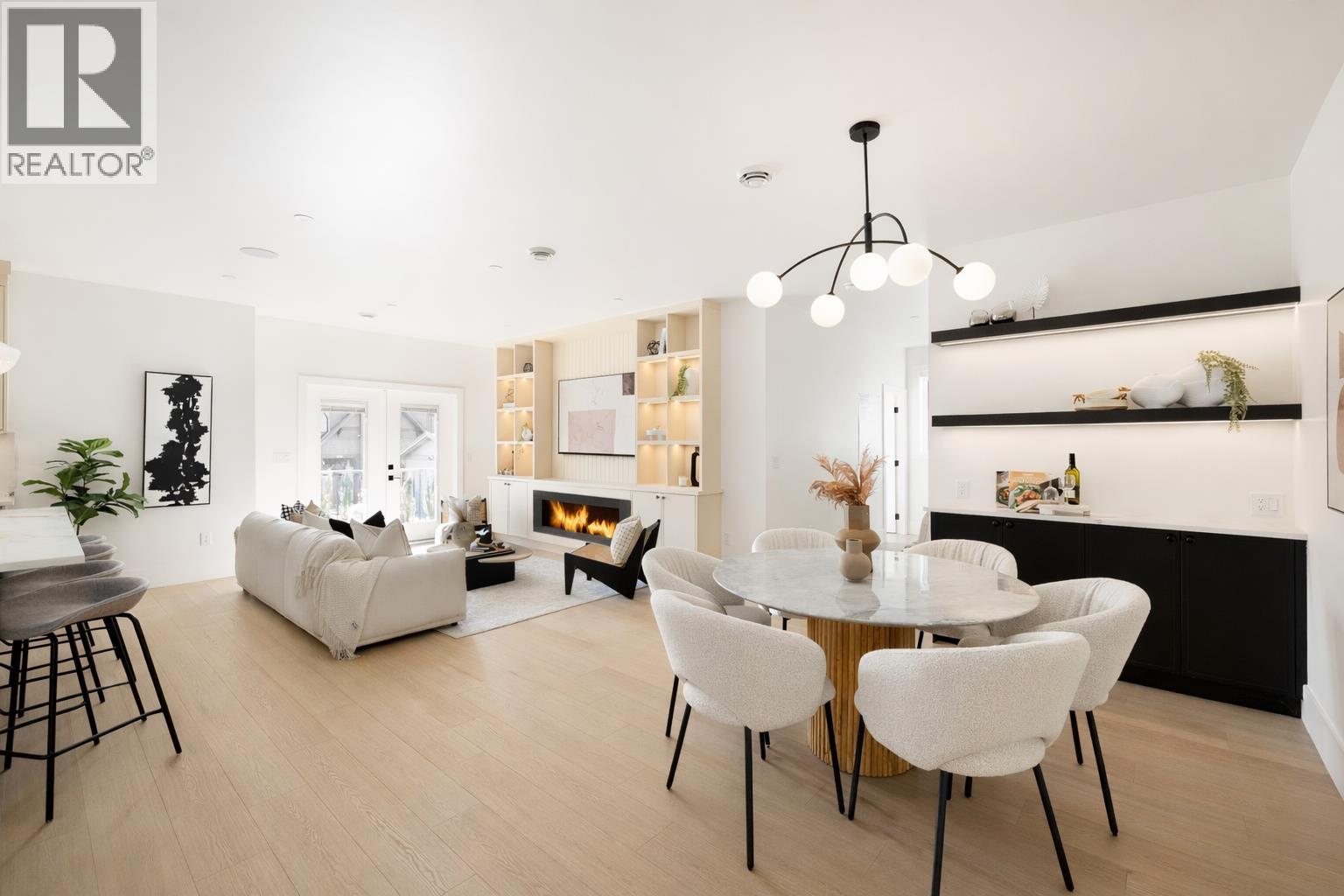 103 646 GIRARD AVENUE, coquitlam, British Columbia