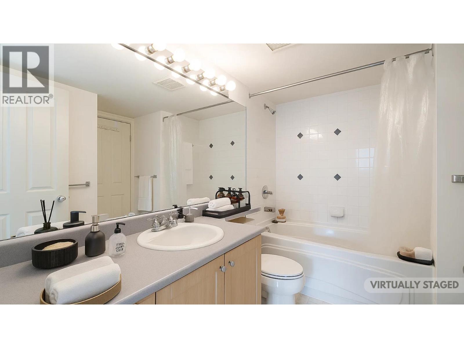 4 7179 18th Avenue, Burnaby, British Columbia  V3N 1H2 - Photo 33 - R3096359