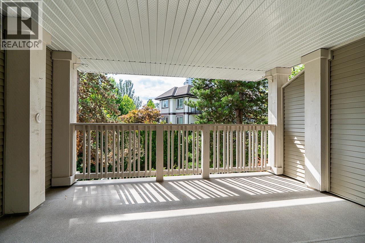 4 7179 18th Avenue, Burnaby, British Columbia  V3N 1H2 - Photo 4 - R3096359