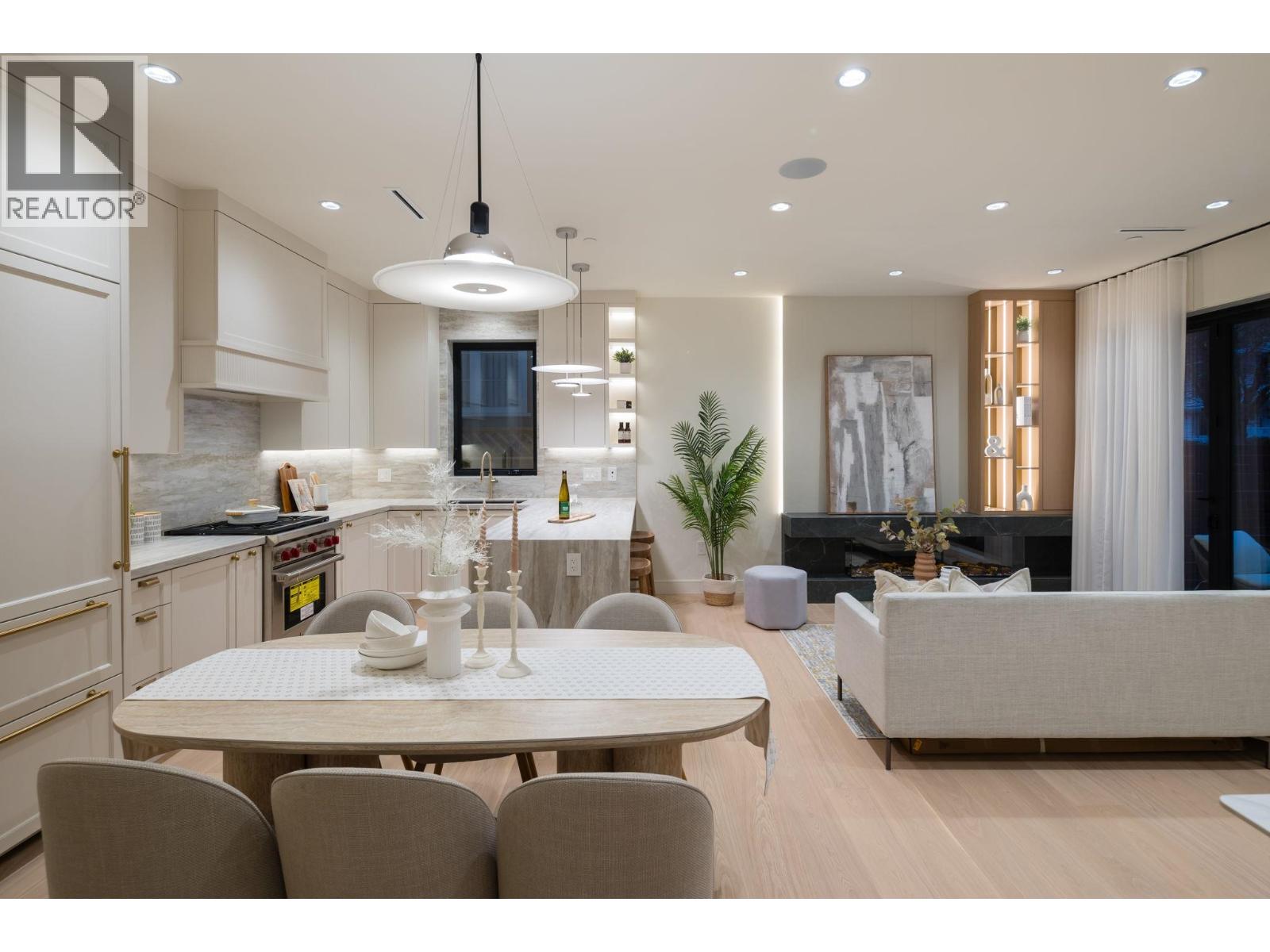 1 3036 W 13th Avenue, Vancouver, British Columbia  V6K 2V2 - Photo 11 - R3096362