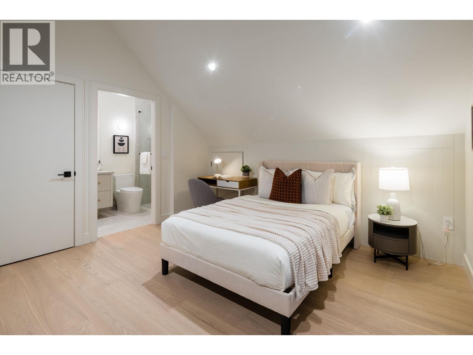 1 3036 W 13th Avenue, Vancouver, British Columbia  V6K 2V2 - Photo 22 - R3096362