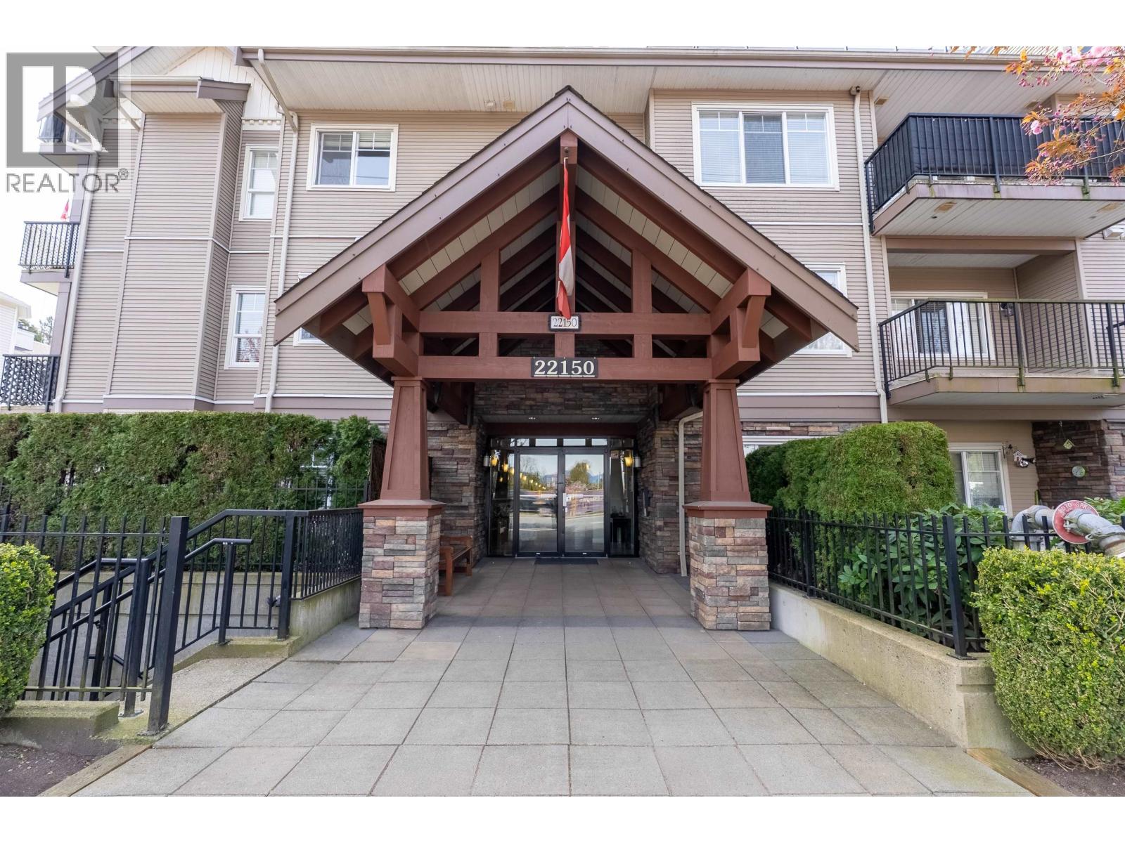 109 22150 Dewdney Trunk Road, Maple Ridge, British Columbia  V2X 3H6 - Photo 2 - R3096363