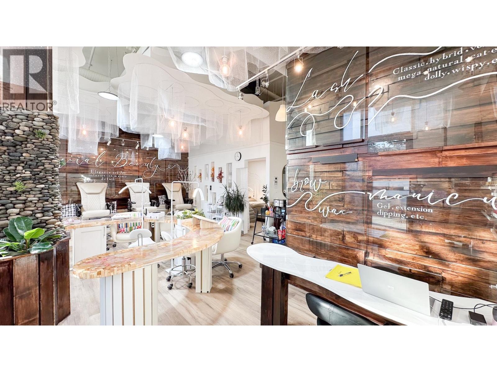 12235 Confidential Street, Burnaby, British Columbia  V5H 0H2 - Photo 1 - C8076746