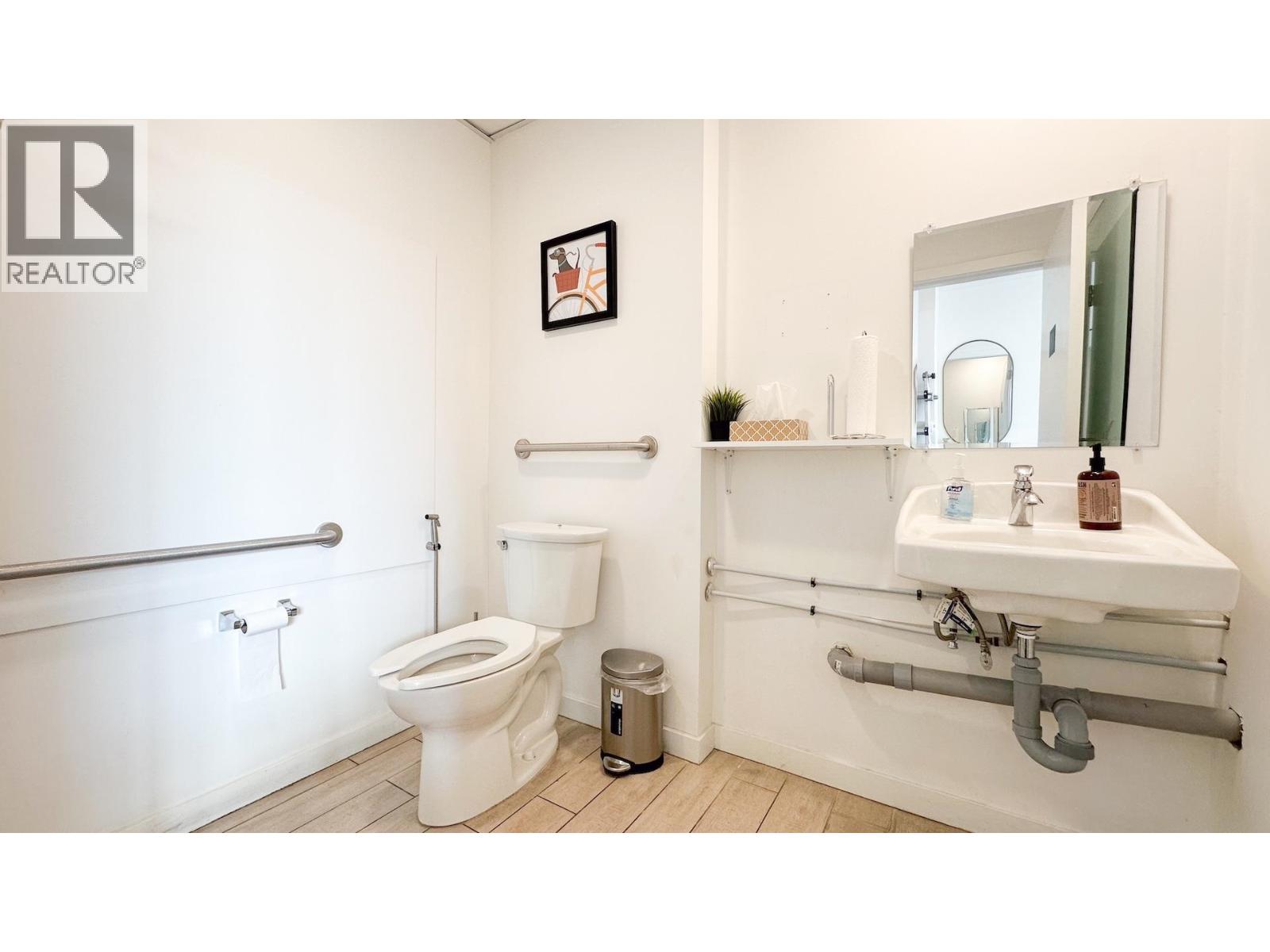 12235 Confidential Street, Burnaby, British Columbia  V5H 0H2 - Photo 3 - C8076746