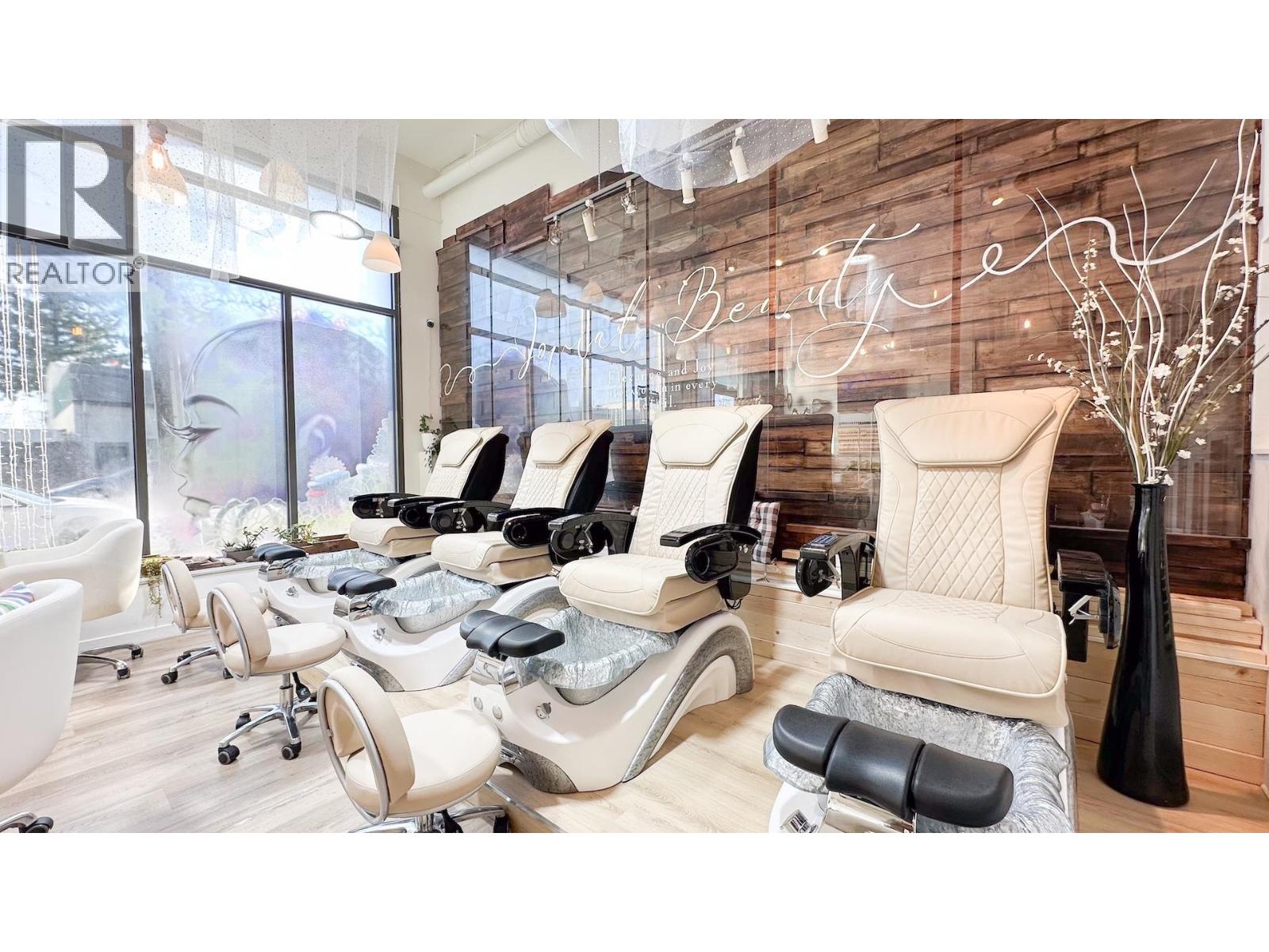 12235 Confidential Street, Burnaby, British Columbia  V5H 0H2 - Photo 4 - C8076746