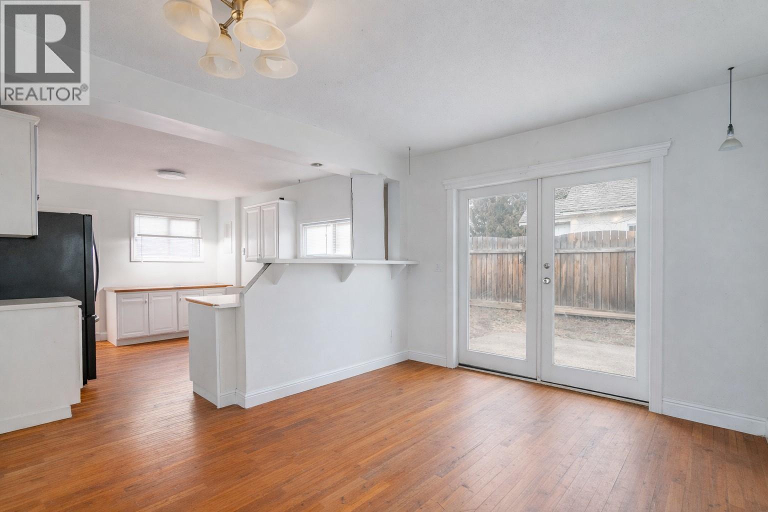 2293 Woodlawn Street, Kelowna, British Columbia  V1Y 2T1 - Photo 7 - 10377230