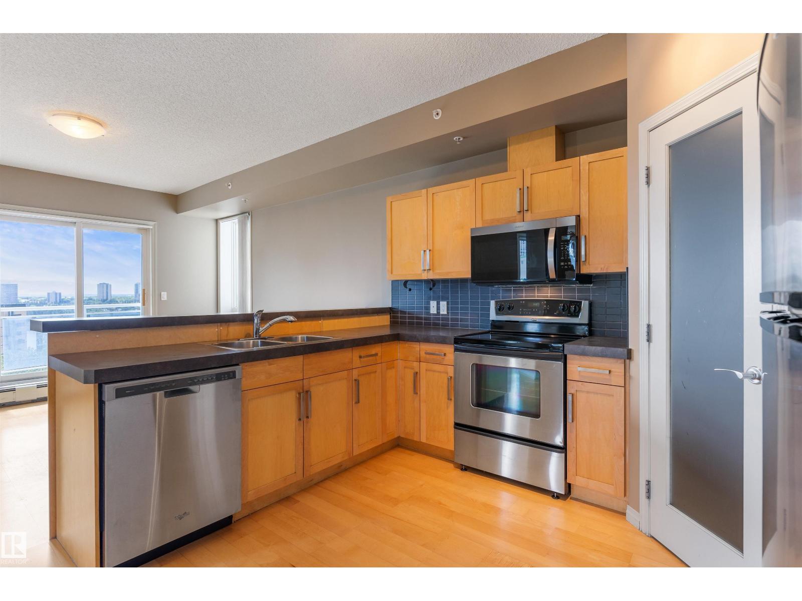 #901 10504 99 Av Nw, Edmonton, Alberta  T5K 1B2 - Photo 6 - E4475879