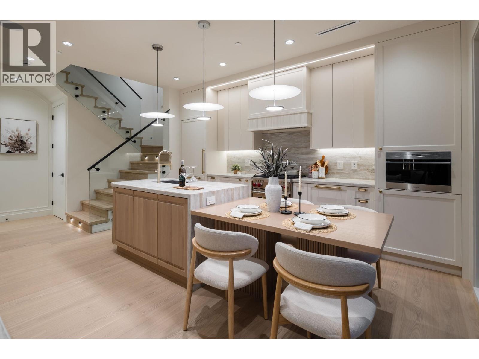 2 3036 W 13th Avenue, Vancouver, British Columbia  V6K 2V2 - Photo 12 - R3096339