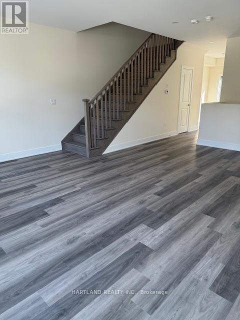 403 - 1695 Dersan Street, Pickering, Ontario  L1X 0S9 - Photo 8 - E12846728