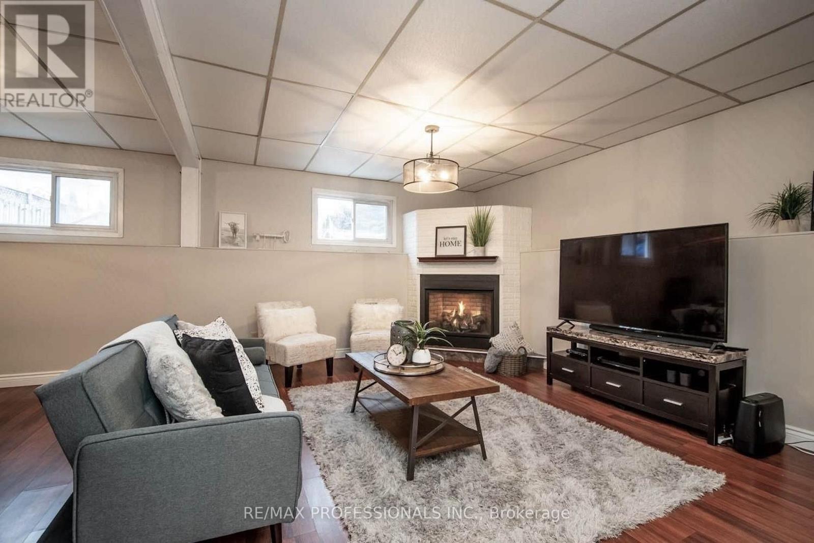 68 Overbank Drive, Oshawa, Ontario  L1J 7Y8 - Photo 6 - E12846748