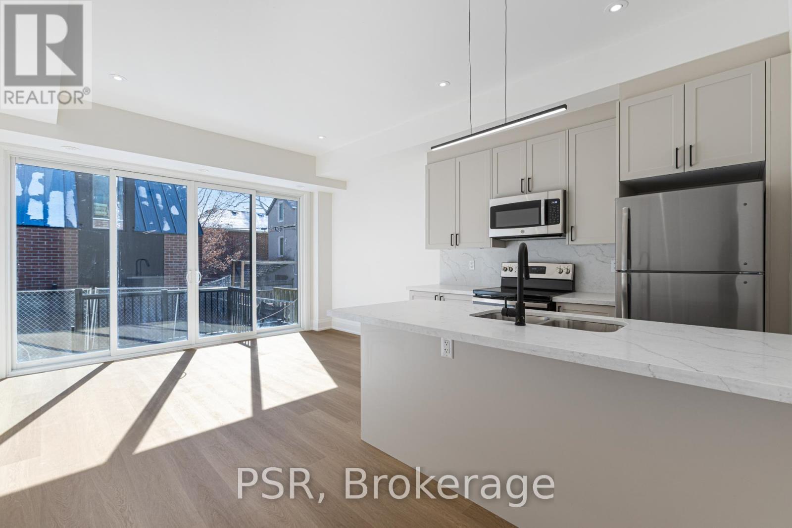 B - 53 Harriet Street, Toronto (South Riverdale), Ontario  M4L 2G1 - Photo 4 - E12846762