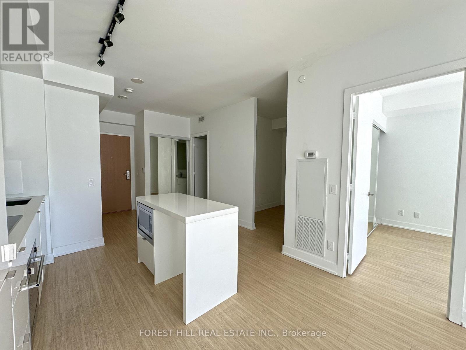 906 - 7 Grenville Street, Toronto, Ontario  M4Y 0E9 - Photo 11 - C12832466