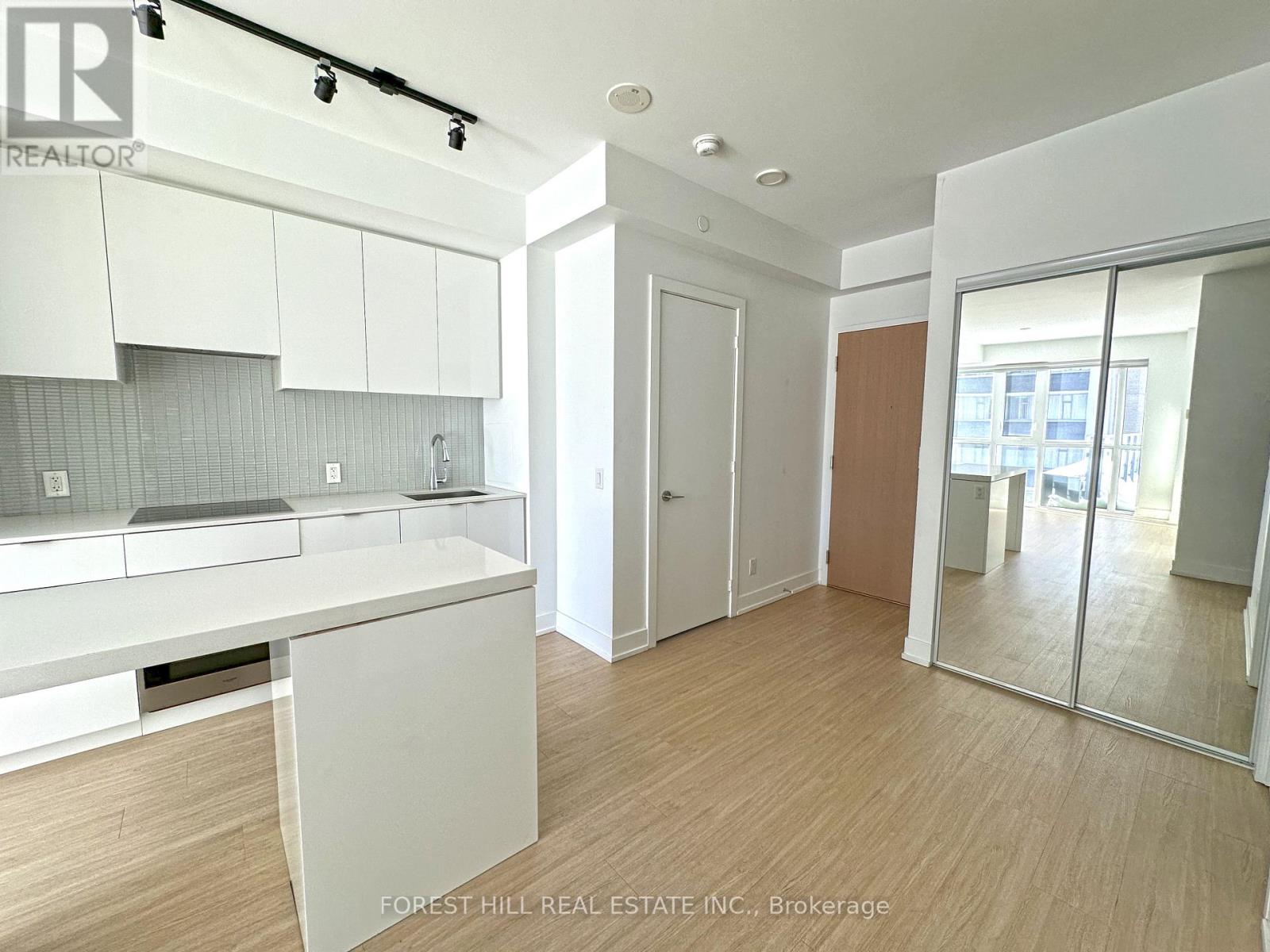 906 - 7 GRENVILLE STREET Toronto (Bay Street Corridor), ON M4Y 0E9