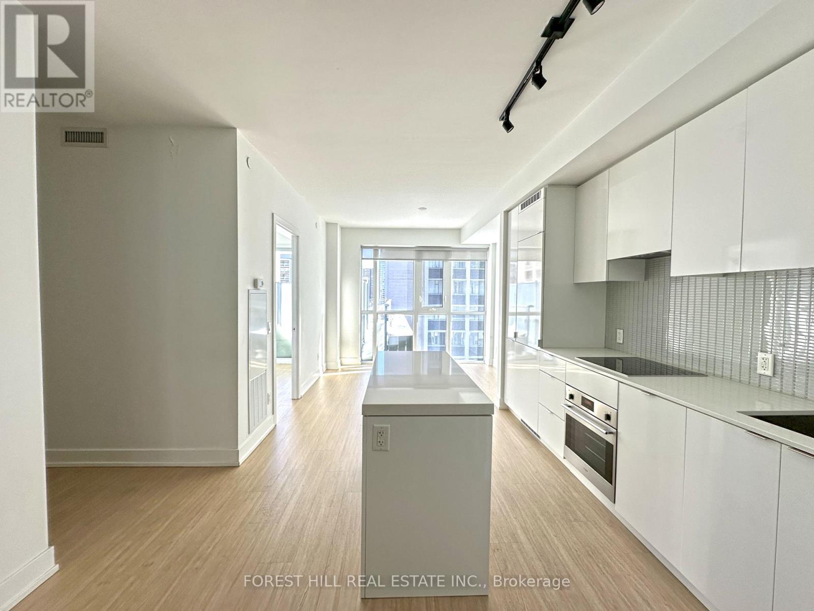 906 - 7 Grenville Street, Toronto, Ontario  M4Y 0E9 - Photo 4 - C12832466