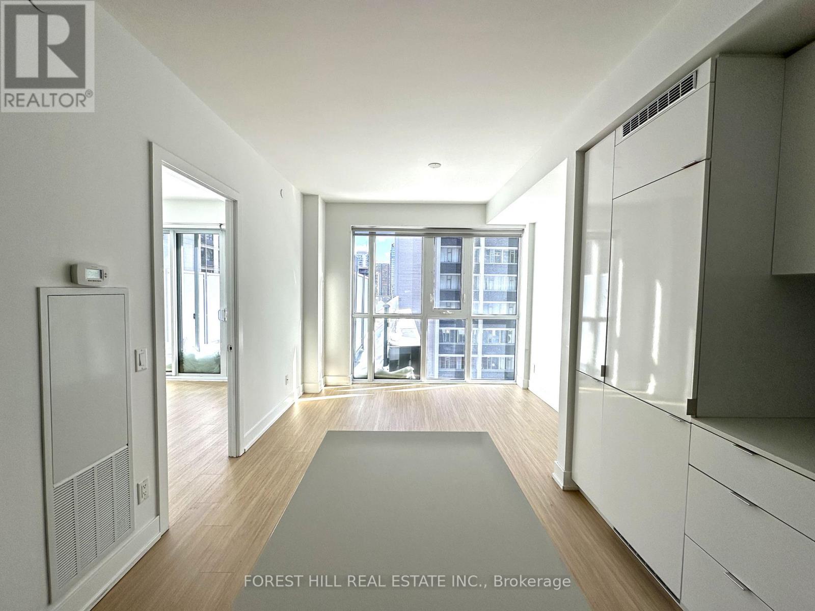 906 - 7 Grenville Street, Toronto, Ontario  M4Y 0E9 - Photo 5 - C12832466