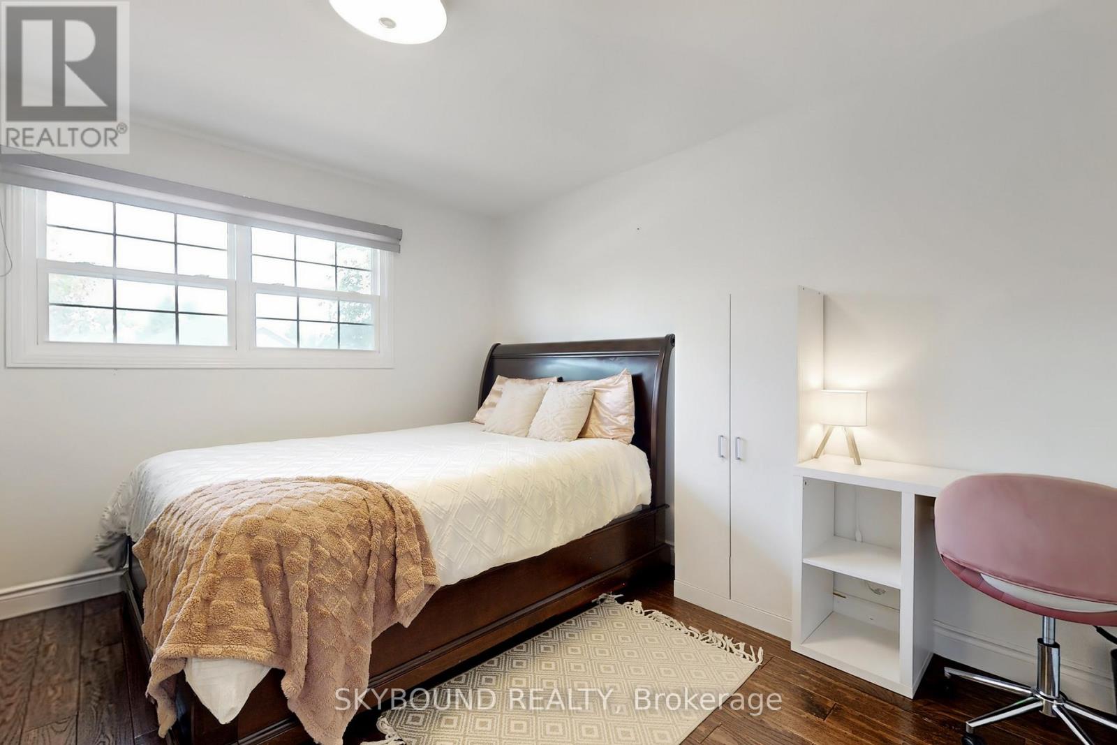 2088 Madden Boulevard, Oakville, Ontario  L6H 3L6 - Photo 23 - W12843266