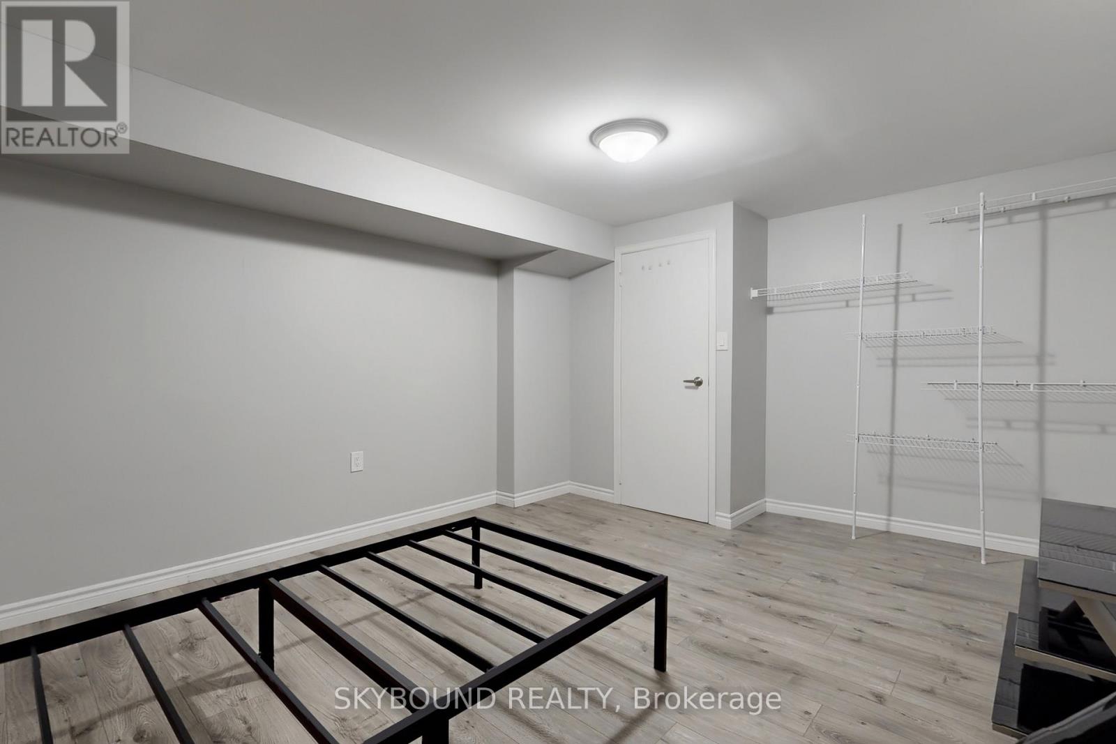 2088 Madden Boulevard, Oakville, Ontario  L6H 3L6 - Photo 32 - W12843266