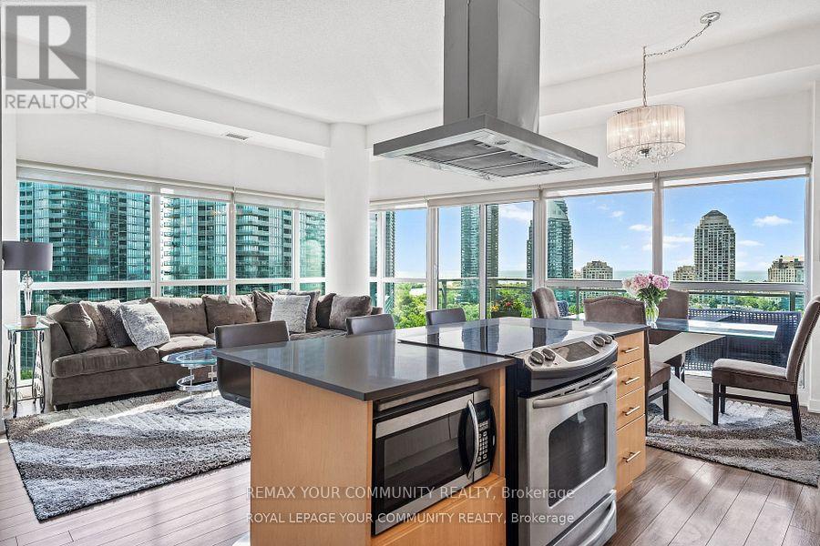 1226 - 165 Legion Road, Toronto, Ontario  M8Y 0B3 - Photo 9 - W12846724