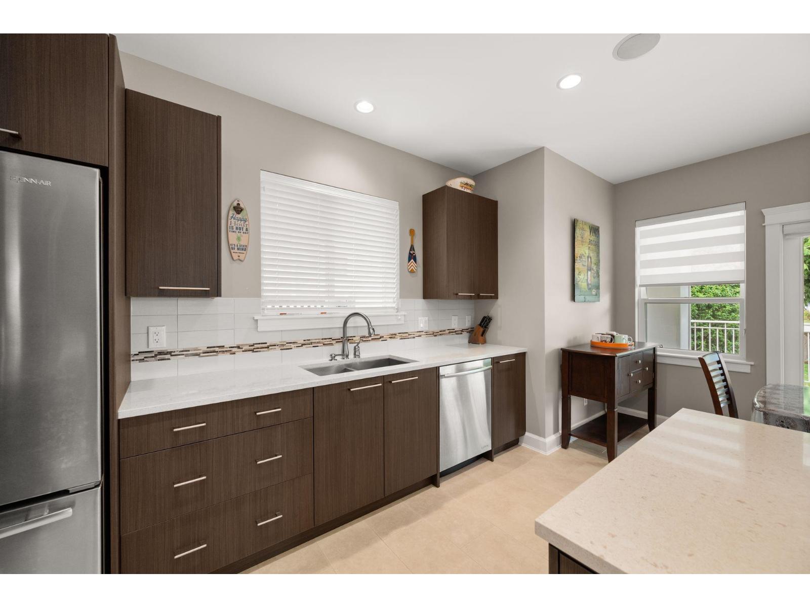 1085 King George Boulevard, Surrey, British Columbia  V4A 9S7 - Photo 18 - R3096374