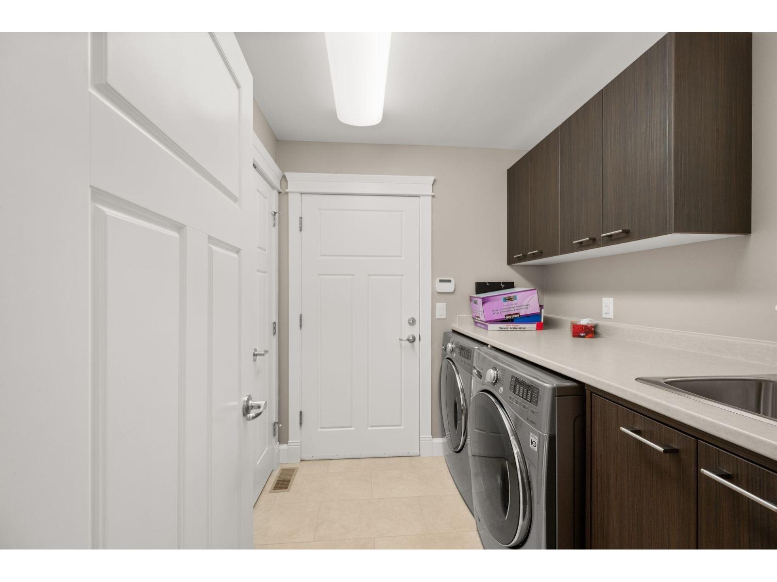 1085 King George Boulevard, Surrey, British Columbia  V4A 9S7 - Photo 29 - R3096374