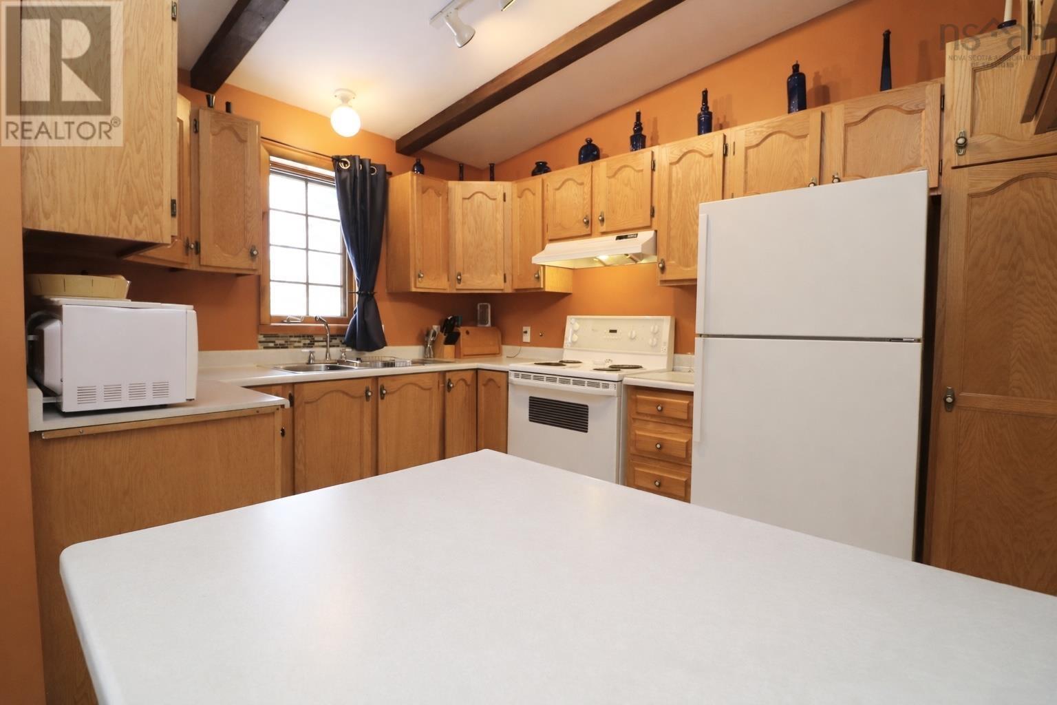 1 Oakridge Drive, Brookside, Nova Scotia  B3T 1S8 - Photo 9 - 202603557