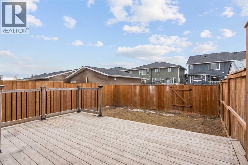 368 Redstone Drive Ne, Calgary, Alberta  T3N 0R1 - Photo 32 - A2284167